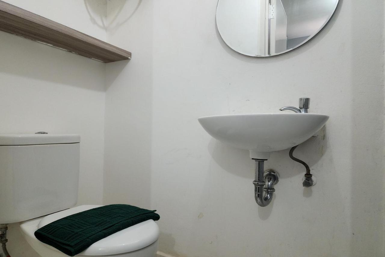 Barata Hotel Near Bandara Soekarno Hatta Τάνγκερανγκ Εξωτερικό φωτογραφία