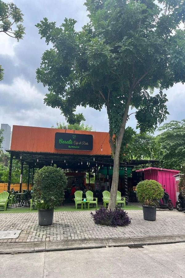 Barata Hotel Near Bandara Soekarno Hatta Τάνγκερανγκ Εξωτερικό φωτογραφία