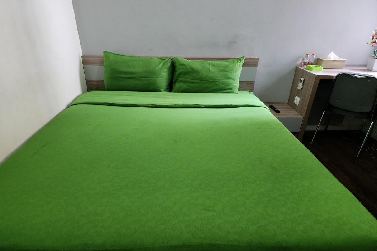 Barata Hotel Near Bandara Soekarno Hatta Τάνγκερανγκ Εξωτερικό φωτογραφία